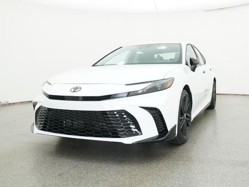 New 2026 Toyota Camry Hybrid image 27