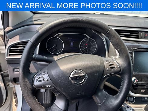 Used 2022 Nissan Murano SV w/ SV Midnight Edition Package AWD/4WD image 16