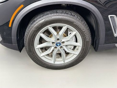 Used 2022 BMW X5 xDrive45e w/ Executive Package AWD/4WD image 32