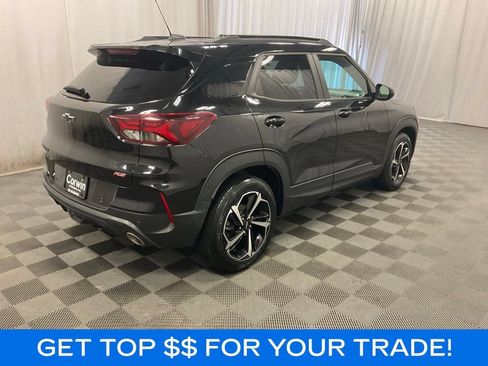 Used 2021 Chevrolet TrailBlazer RS w/ Sun and Liftgate Package FWD image 3