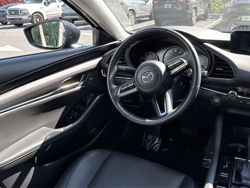 Used 2020 MAZDA MAZDA3 Sedan w/ Preferred Package image 22