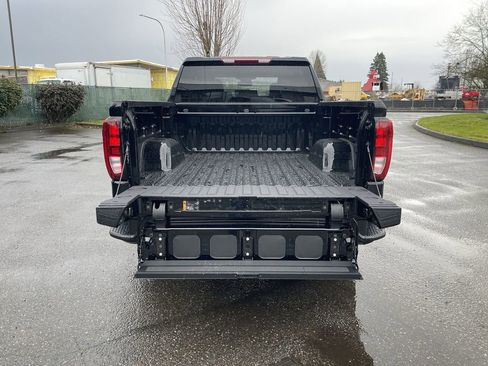 New 2026 GMC Sierra 1500 Elevation image 25
