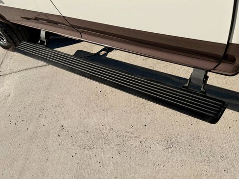 Used 2024 RAM 2500 Limited w/ Towing Technology Group image 71