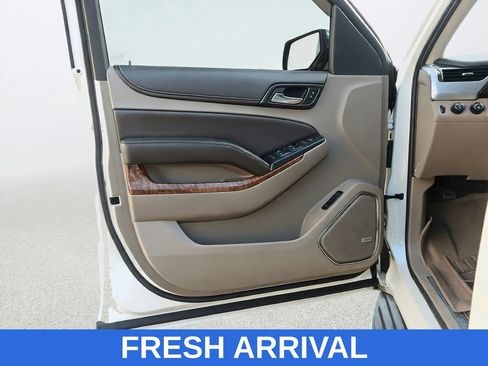 Used 2015 Chevrolet Suburban LTZ AWD/4WD image 17