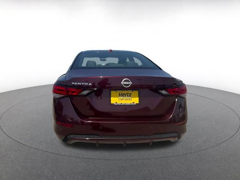 Used 2025 Nissan Sentra SV FWD image 12