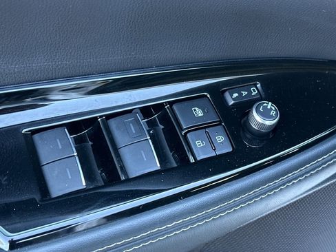 Used 2021 Toyota Mirai w/ Advanced Technology Package RWD image 13