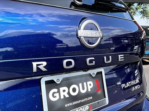 New 2026 Nissan Rogue Platinum image 15