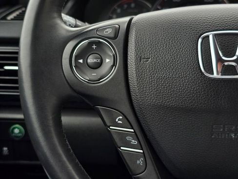 Used 2015 Honda Accord Sport image 31