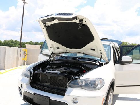 Used 2011 BMW X5 xDrive35i AWD/4WD image 91