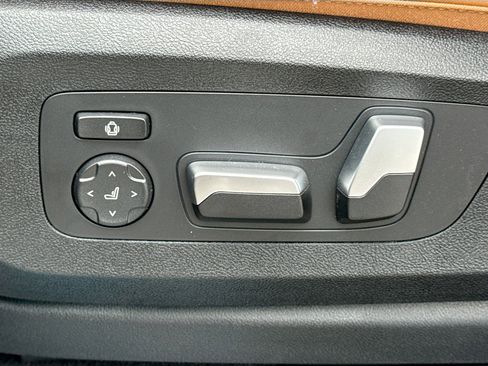 New 2026 BMW X5 xDrive50e AWD/4WD image 25