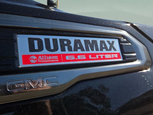 Used 2023 GMC Sierra 2500 AT4 w/ AT4 Premium Plus Package image 17