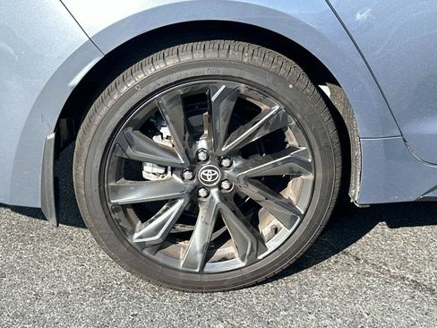 Used 2024 Toyota Corolla SE FWD image 9