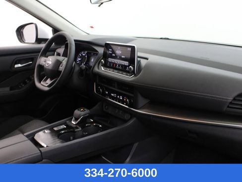 New 2026 Nissan Rogue SV image 23