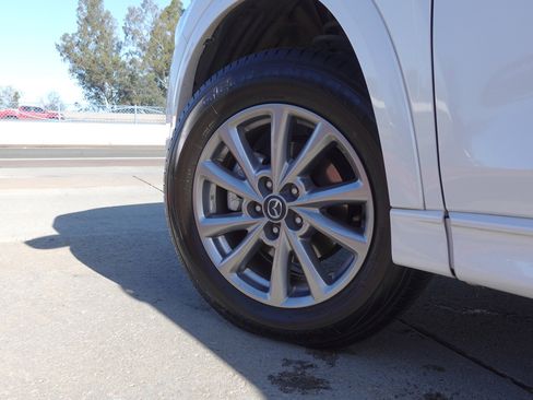 Certified 2025 MAZDA CX-5 AWD 2.5 S w/ Preferred Package image 8