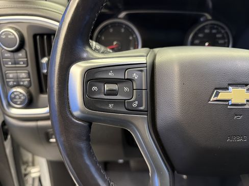 Used 2020 Chevrolet Silverado 2500 LTZ w/ LTZ Premium Package image 16