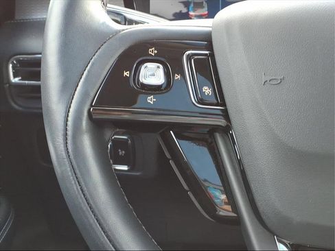 Used 2024 Lincoln Corsair Reserve w/ Equipment Group 201A image 14