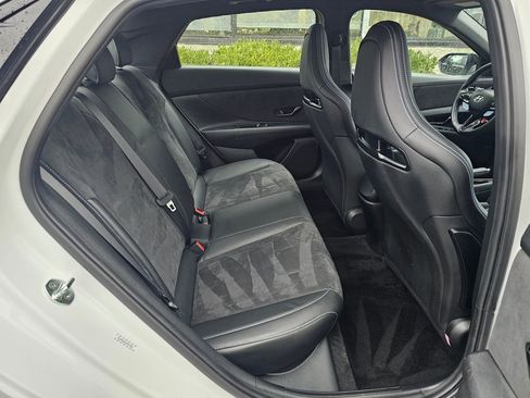 Used 2023 Hyundai Elantra N w/ Preferred Accessory Package FWD image 12