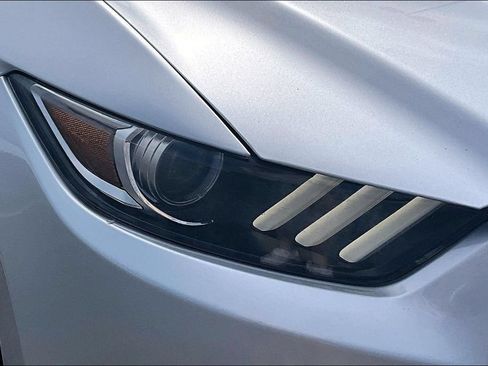 Used 2017 Ford Mustang Premium RWD image 27