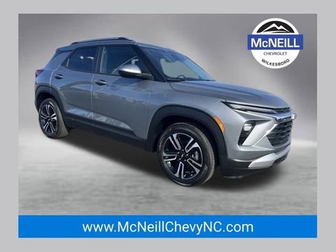 New 2026 Chevrolet TrailBlazer LT w/ Convenience Package FWD image 1