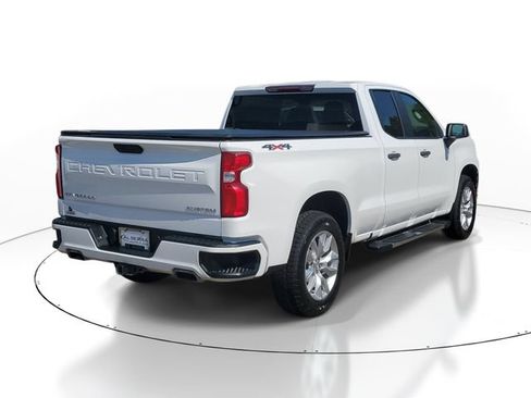 Certified 2020 Chevrolet Silverado 1500 Custom w/ Custom Value Package AWD/4WD image 4