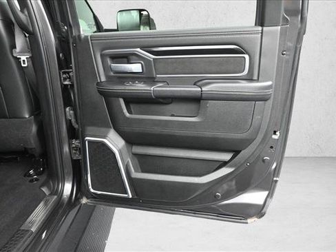 Used 2022 RAM 2500 Laramie w/ Night Edition AWD/4WD image 26
