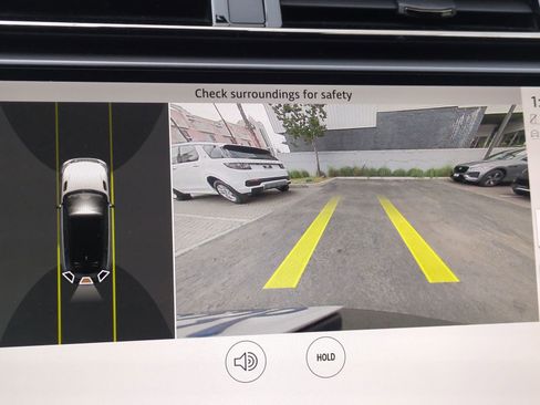 Used 2024 Land Rover Range Rover Velar Dynamic SE image 21