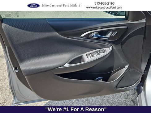 Used 2024 Chevrolet Malibu RS FWD image 22