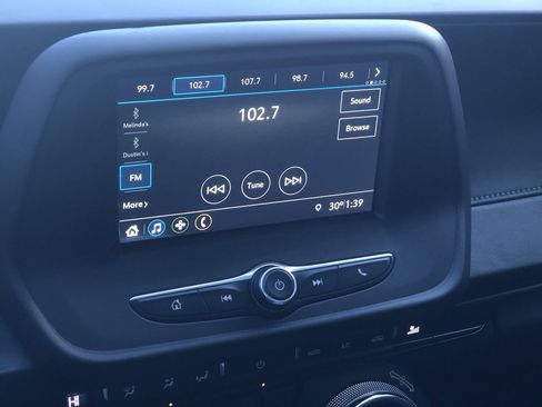 Used 2019 Chevrolet Camaro LT image 18