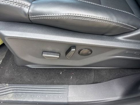 New 2026 Ford Expedition Max Platinum AWD/4WD image 26