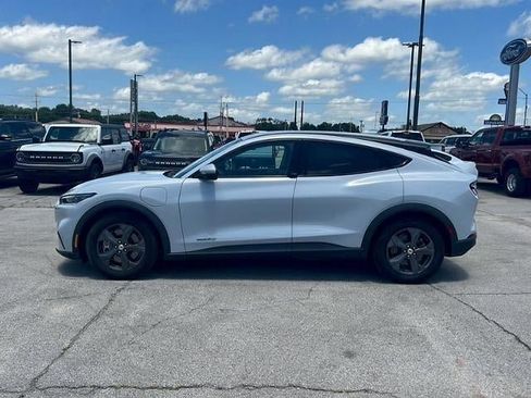 Used 2021 Ford Mustang Mach-E Select RWD image 4