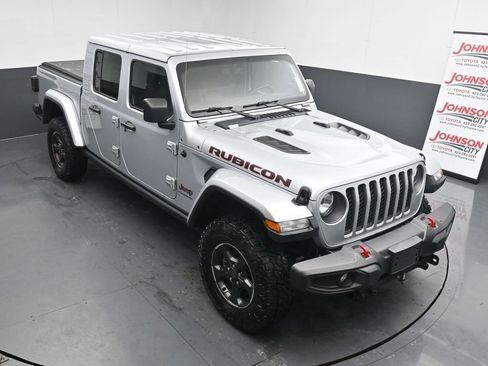 Used 2023 Jeep Gladiator Rubicon w/ Cold Weather Group image 24
