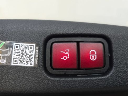 Certified 2026 Mercedes-Benz E 350 4MATIC Sedan image 14