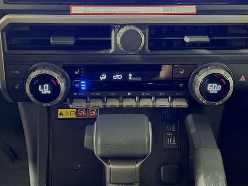 New 2026 Toyota 4Runner Limited AWD/4WD image 23