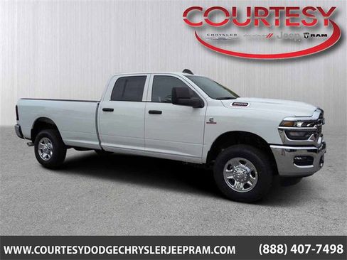 New 2026 RAM 2500 Tradesman w/ Chrome Appearance Group image 1