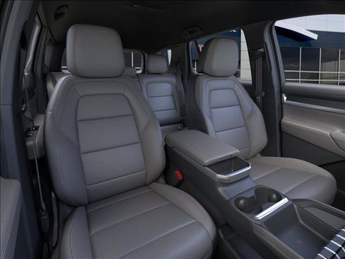 New 2027 GMC Terrain Elevation w/ Elevation Premium Package FWD image 16
