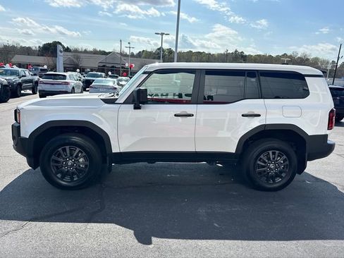 Used 2024 Toyota Land Cruiser 1958 image 6