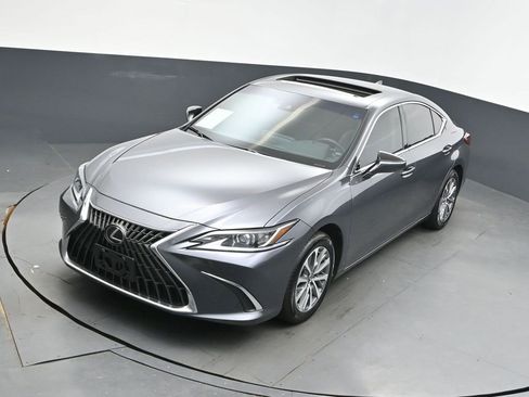 Used 2024 Lexus ES 350 image 30