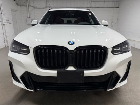 Used 2024 BMW X3 xDrive30i w/ M Sport Package AWD/4WD image 2