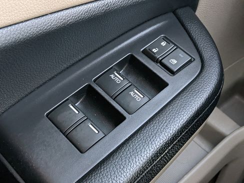 Used 2019 Honda Pilot EX-L image 19