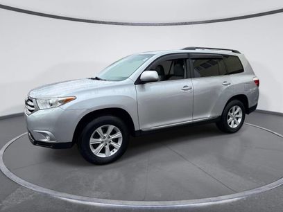 Used 2013 Toyota Highlander SE