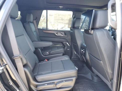 New 2026 GMC Yukon Denali w/ Denali Reserve Package RWD image 13