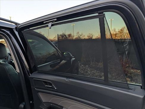 Used 2023 Volkswagen Atlas SE w/ Panoramic Sunroof Package image 15