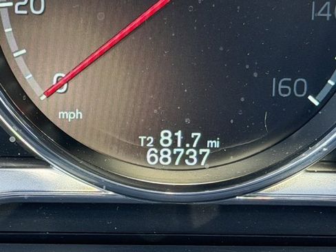 Used 2015 Volvo XC70 T6 Premier Plus image 3