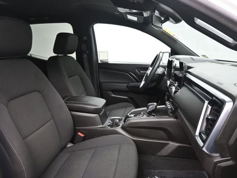 Used 2024 GMC Canyon Elevation w/ Convenience Package image 27