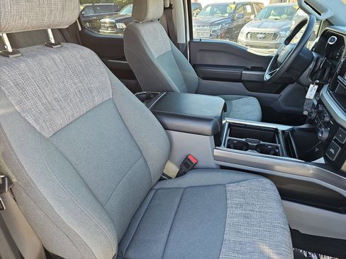 Used 2023 Ford F250 XLT w/ FX4 Off-Road Package image 9