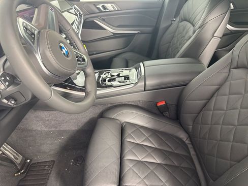 New 2026 BMW X5 xDrive40i w/ M Sport Package image 11