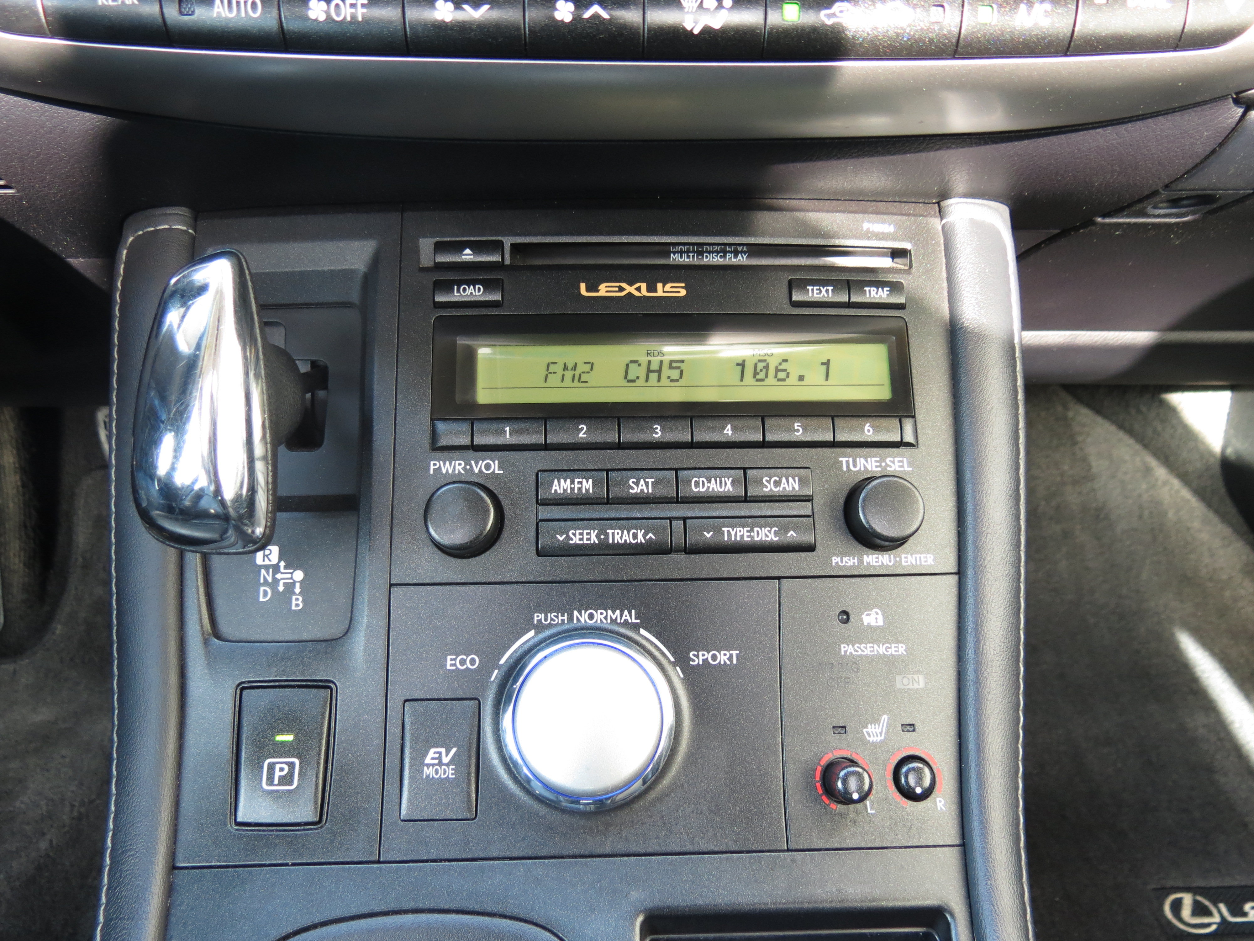 Used 2011 Lexus CT 200h Premium w/ Premium Audio Pkg FWD image 20