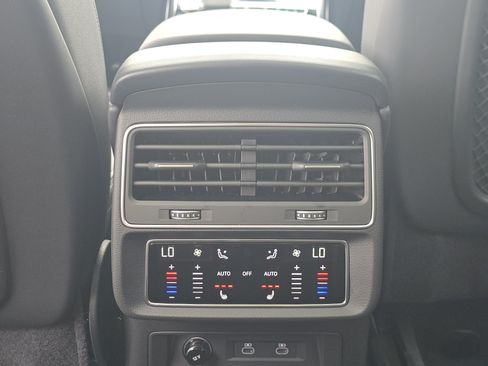 New 2026 Audi Q8 Premium Plus AWD/4WD image 20