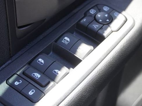 New 2026 RAM 2500 Tradesman AWD/4WD image 18