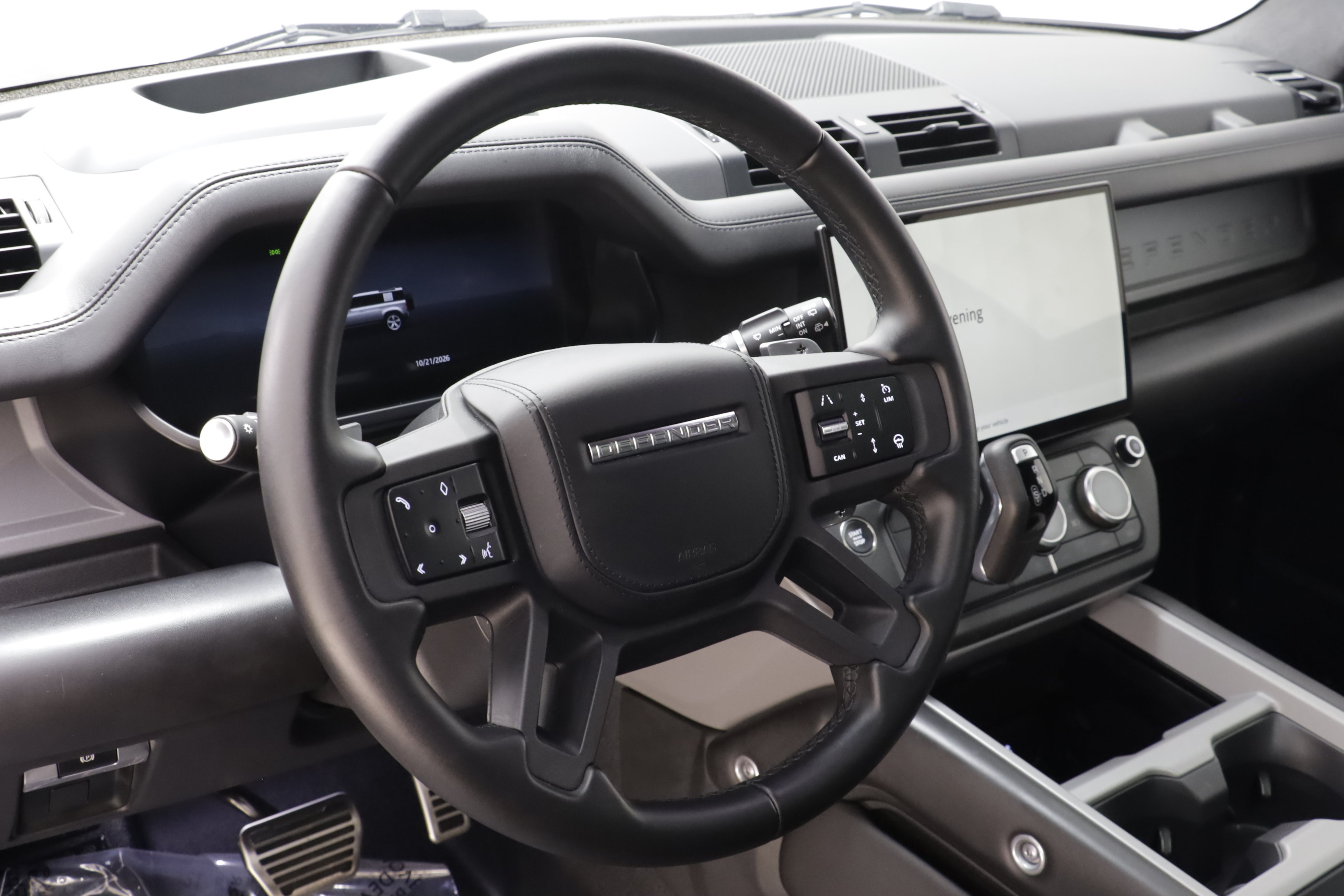 Certified 2026 Land Rover Defender 110 V8 AWD/4WD image 8